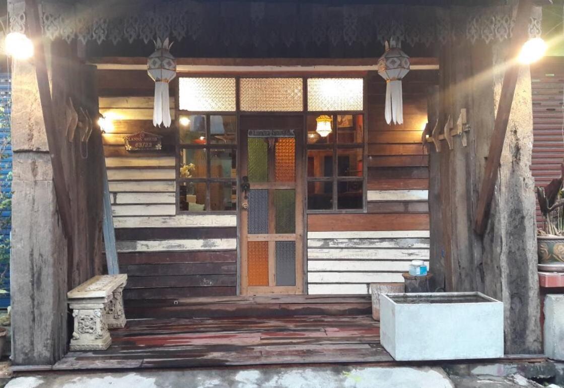 @Lanna House (Adults Only) Pansiyon Chiang Mai Dış mekan fotoğraf