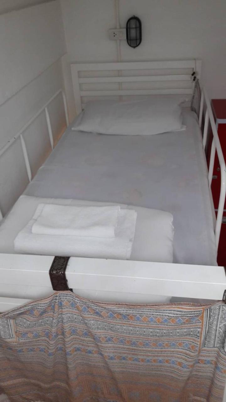 @Lanna House (Adults Only) Pansiyon Chiang Mai Dış mekan fotoğraf